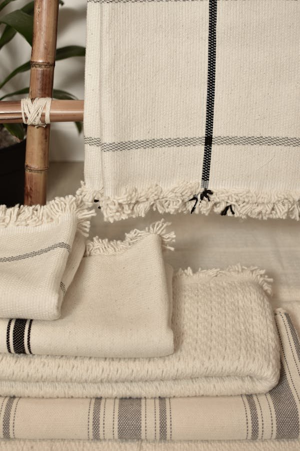 Les plaids tendance : l'accessoire qui change tout !